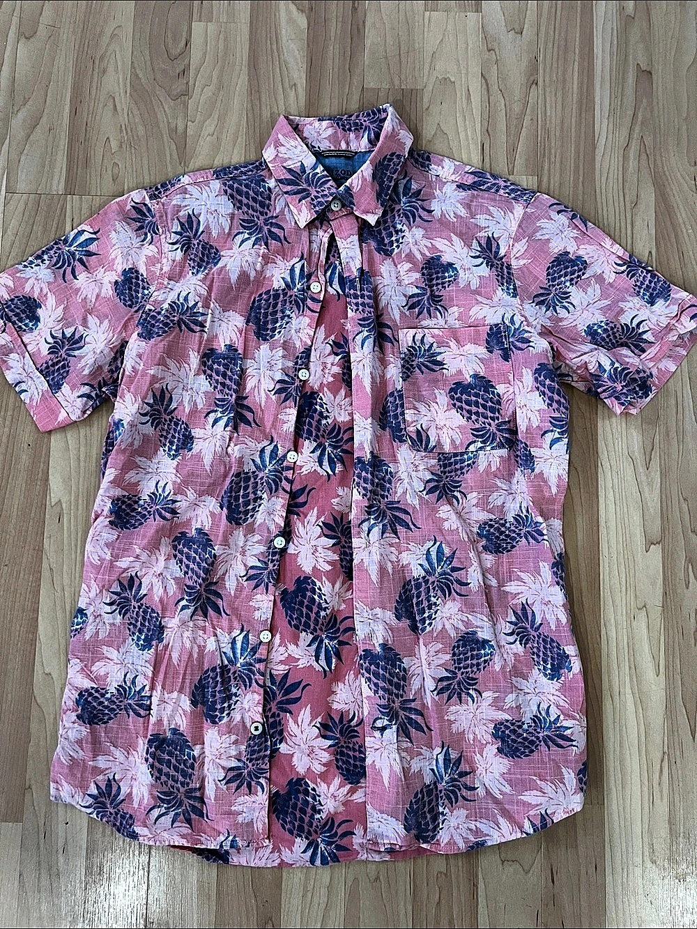 IZOD Saltwater men’s Pink and Purple Pineapple Shirt Floral Linen Shirt Size S/P